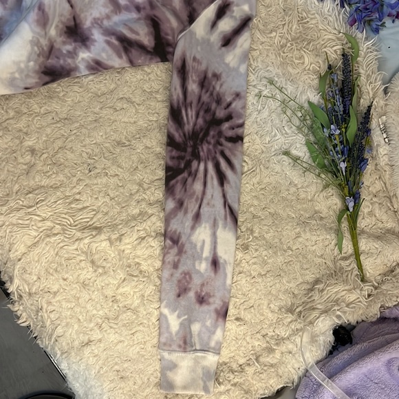 Hoodie - Picture 3 of 4